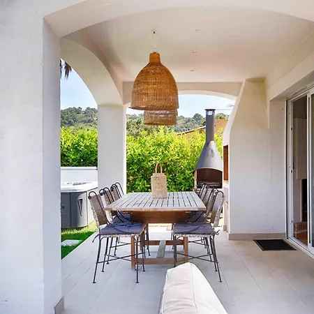 Casa Chula بيغور